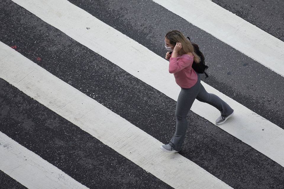 Mais de 1,5 mil pacientes em SP tiveram alta após contraírem covid-19