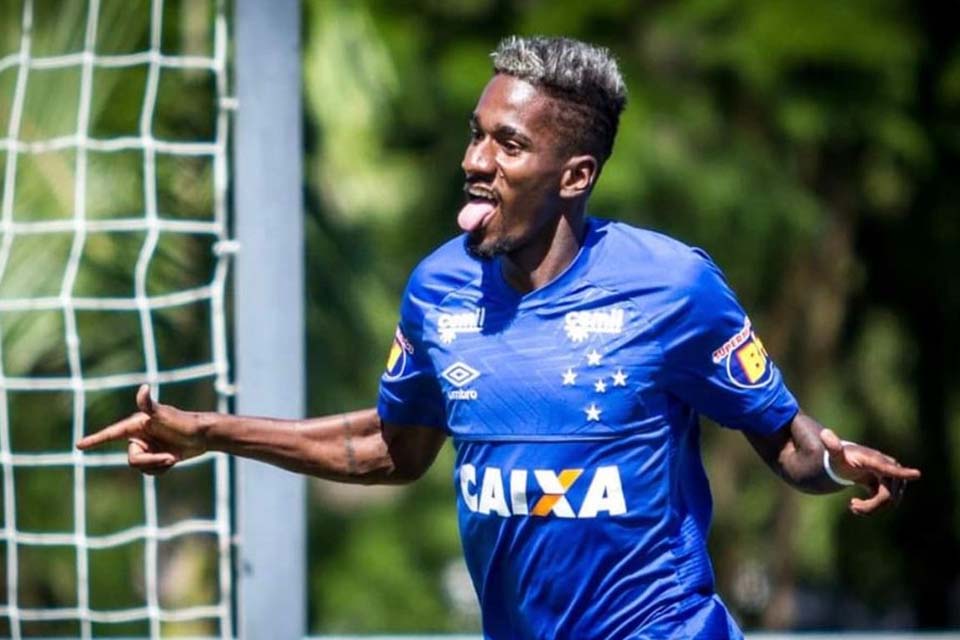 Atacante com passagem pela Europa reforça Rondoniense no retorno ao futebol profissional