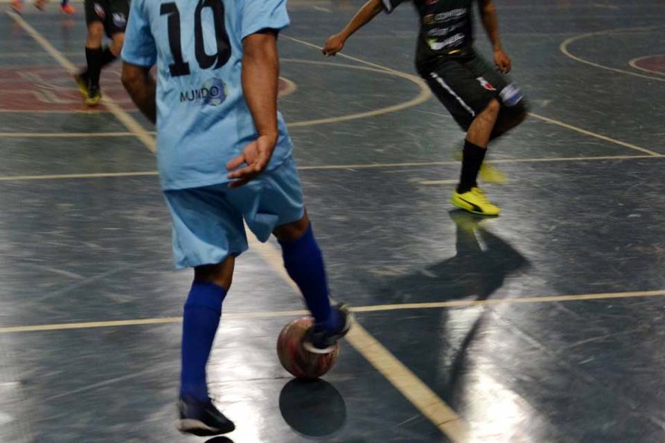Partida adiada, goleada e agressão de torcedores a atleta marcam a última rodada classificatória da Copa Cidade de Futsal