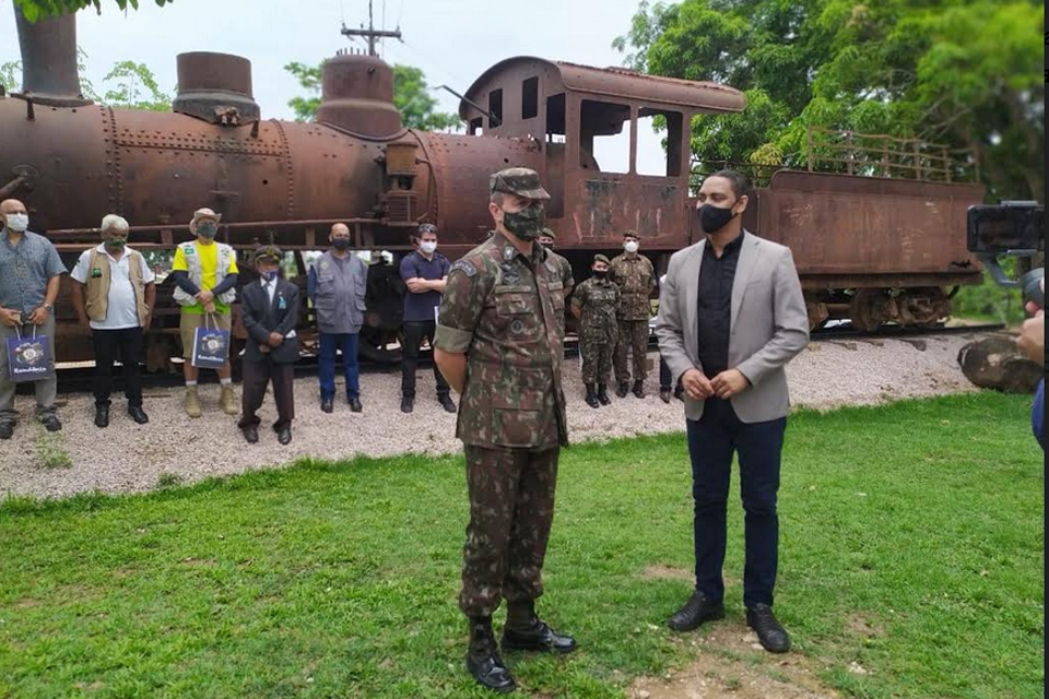 Superintendente da Setur recebe missão especial do Exército no Memorial Rondon