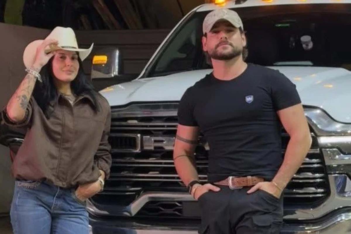 Ana Castela viaja com Cesar Rincon e aumenta rumores de romance