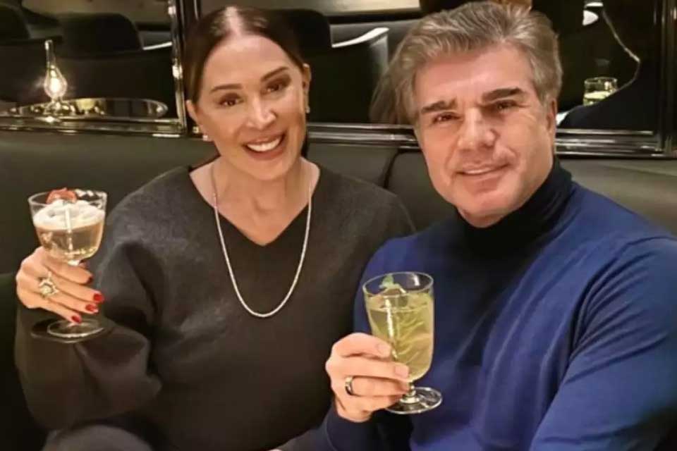 Claudia Raia troca dia de jantar romântico e conta reação do marido