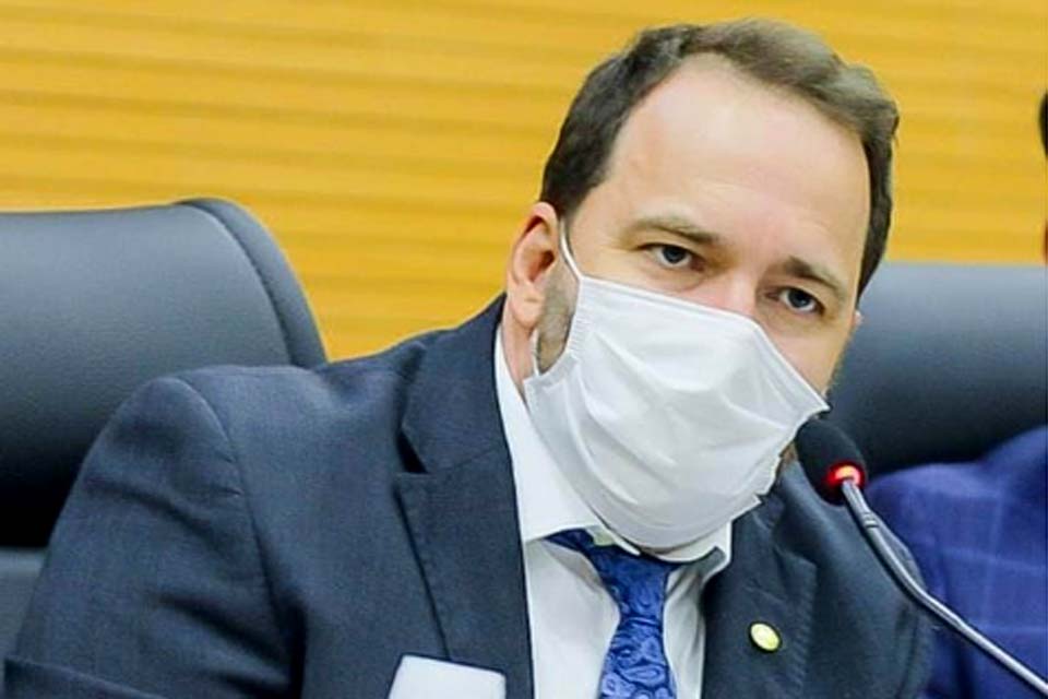 Presidente da ALE-RO, deputado Alex Redano promulga lei do Refaz, que concede redução de juros e multas aos contribuintes