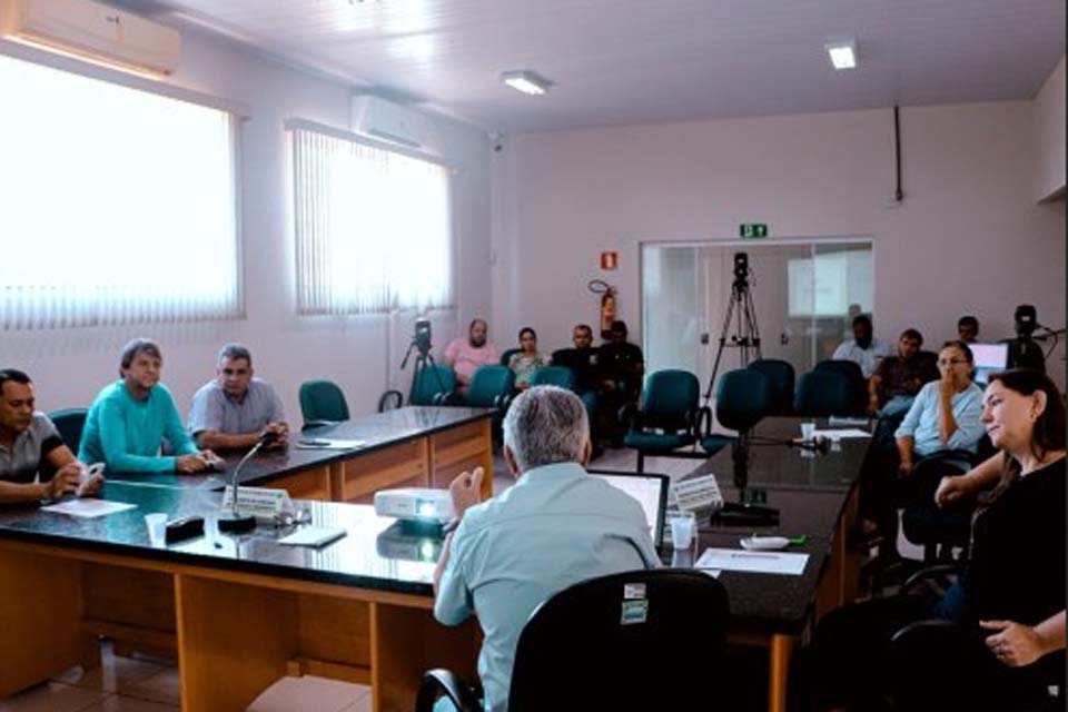 Comissões Permanentes realizam reunião com foco na situação epidemiológica do município