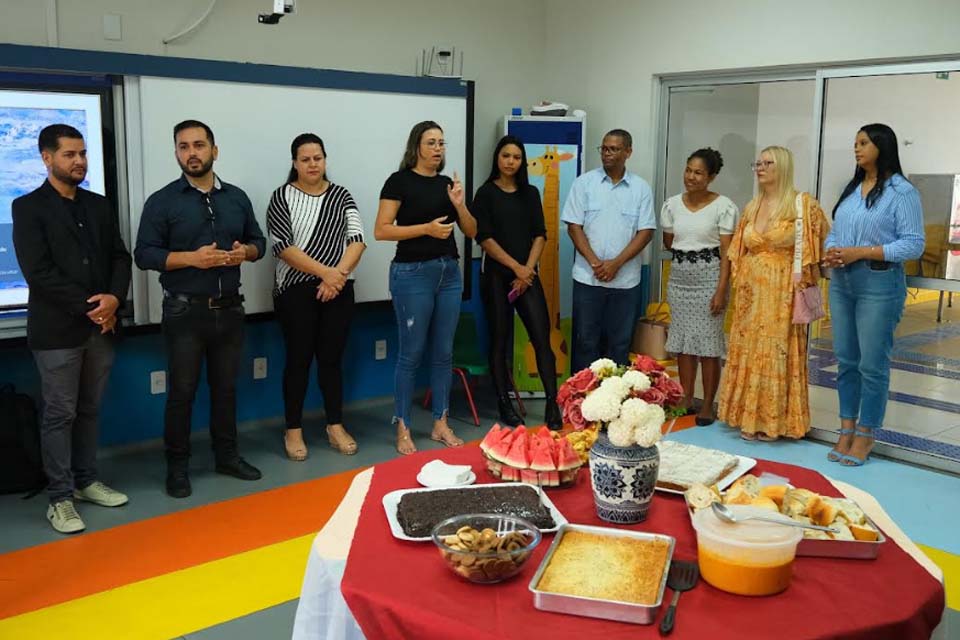 Equipe da Semed de Ji-Parana acompanha o início do ano letivo no CMEI Maria Esmeralda