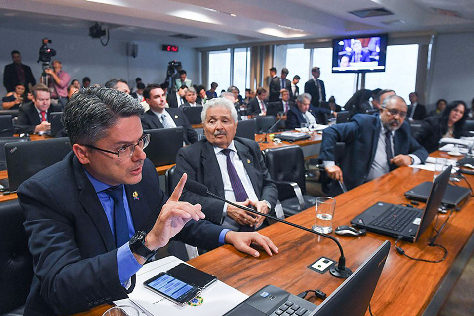 Comissão de Assuntos Econômicos se reúne na terça-feira para votar 13 projetos