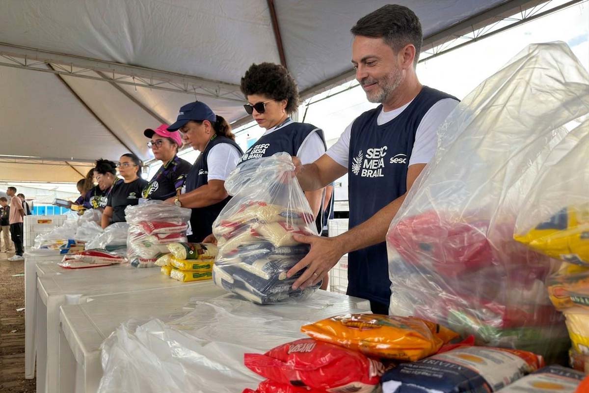 Prefeitura de Porto Velho arrecada mais de 11 toneladas de alimentos e mais de 15 mil caixas de chocolate e reforça solidariedade popular