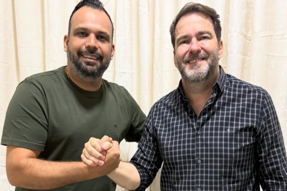 Deputado Alex Redano apresenta indicação para recuperação na RO-144 em Ariquemes