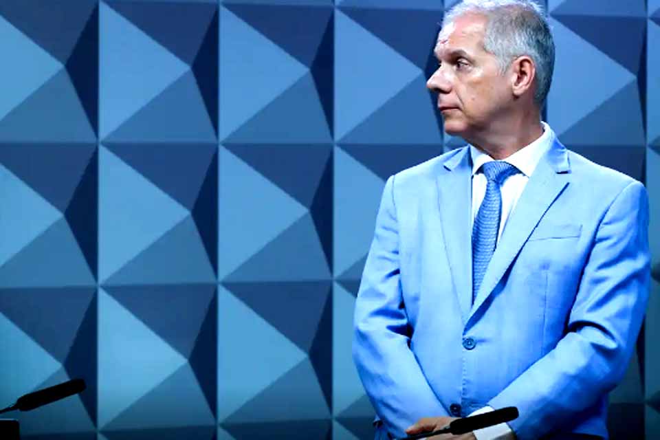 PF diz que ex-presidente do INSS recebia R$ 250 mil mensais de propina