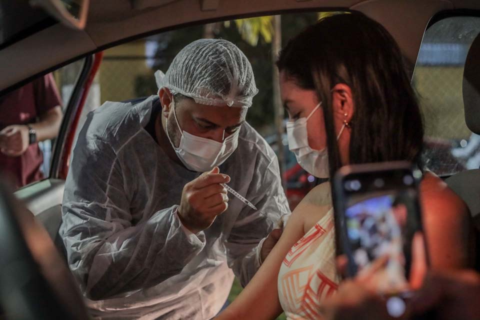 Prefeitura de Porto Velho aplica mais de 10 mil doses de vacinas contra a Covid-19 no final de semana