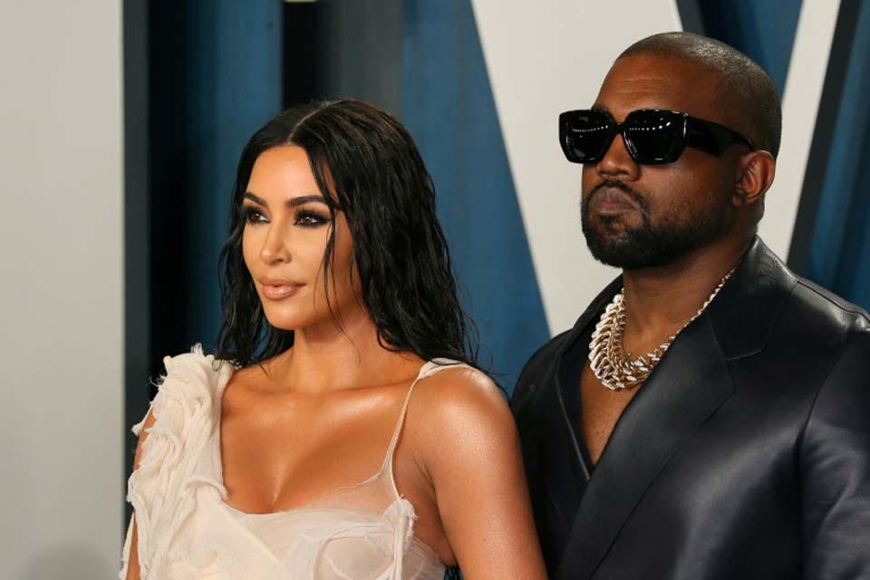 'Fiz coisas inaceitáveis como marido, mas preciso voltar para casa', diz Kanye West