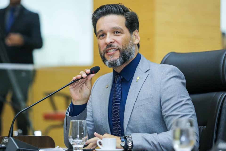 Deputado Delegado Camargo propõe criação do canal “Disque Autismo” em Rondônia