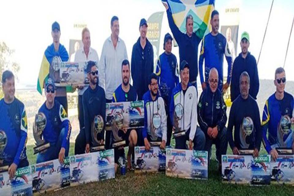 PMs e Bombeiros de Rondônia são destaque nacional em voo livre no XC Conquista 2025