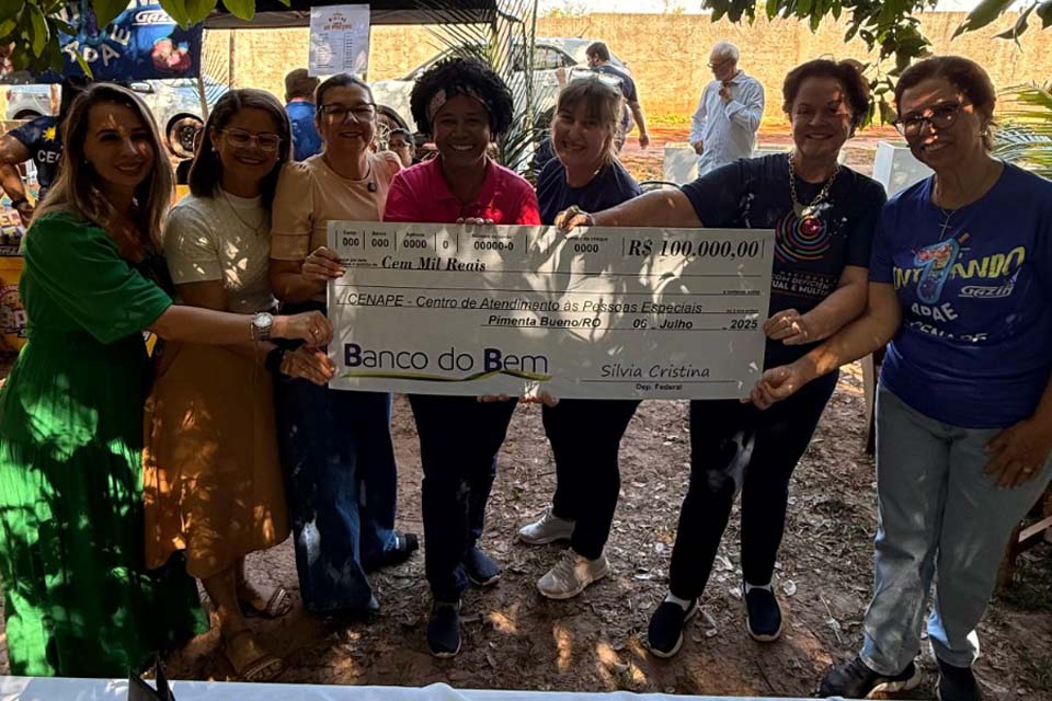 Deputada Silvia Cristina entrega R$ 100 mil ao Cenape, em Pimenta Bueno