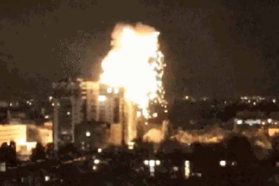 Israel ataca instalações nucleares do Irã e mata os 2 principais líderes