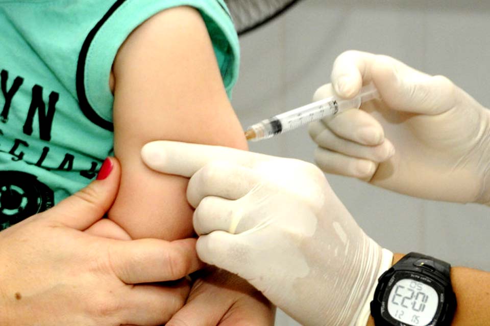 Começa campanha com vacinação em Porto Velho