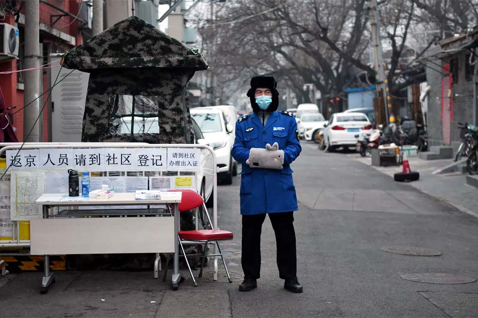 OMS alerta contra 'teorias da conspiração' sobre novo coronavírus
