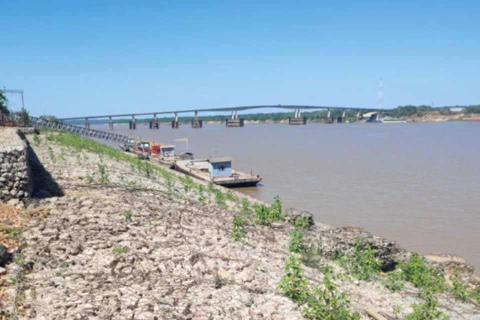 Defesa Civil Municipal monitora nível do rio Madeira e pontos de desbarrancamentos para evitar acidentes