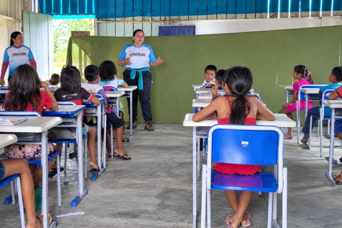 A iniciativa teve como objetivo aproximar a equipe técnica da realidade das unidades escolares, identificar demandas e oferecer suporte aos profissionais da educação