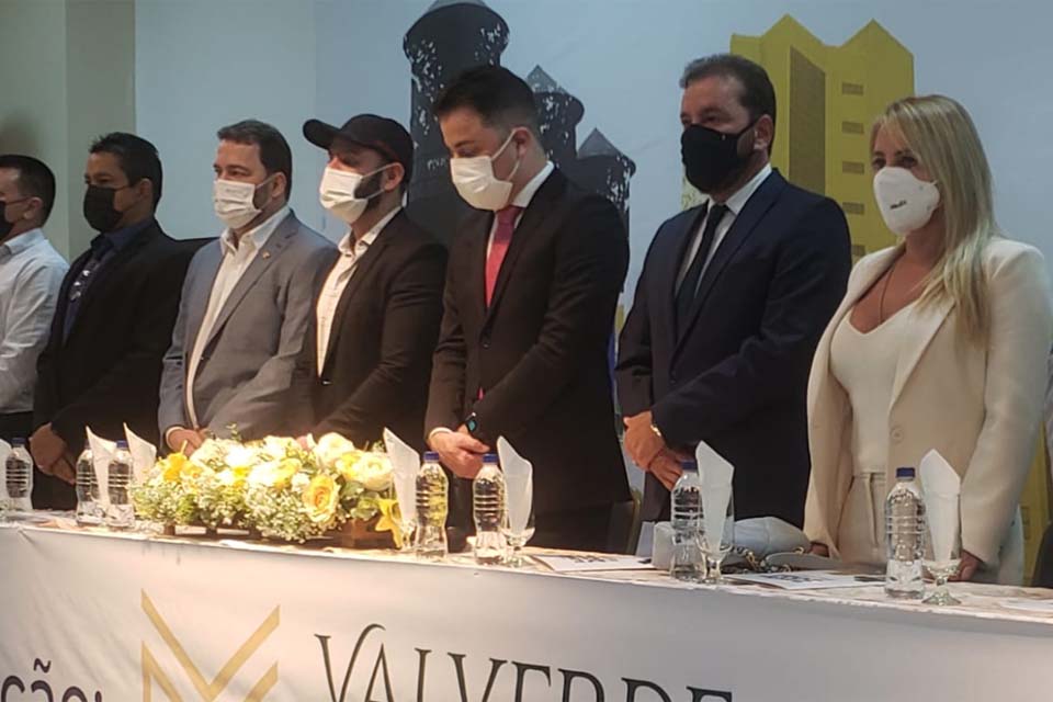 Na capital, presidente da Assembleia Legislativa, deputado  Alex Redano prestigia abertura do Seminário Eleições 2022