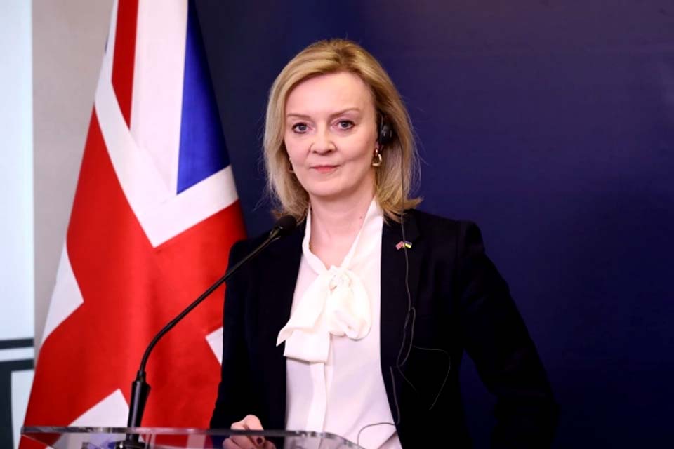 Com mais de 81 mil votos, Liz Truss é eleita nova primeira-ministra do Reino Unido