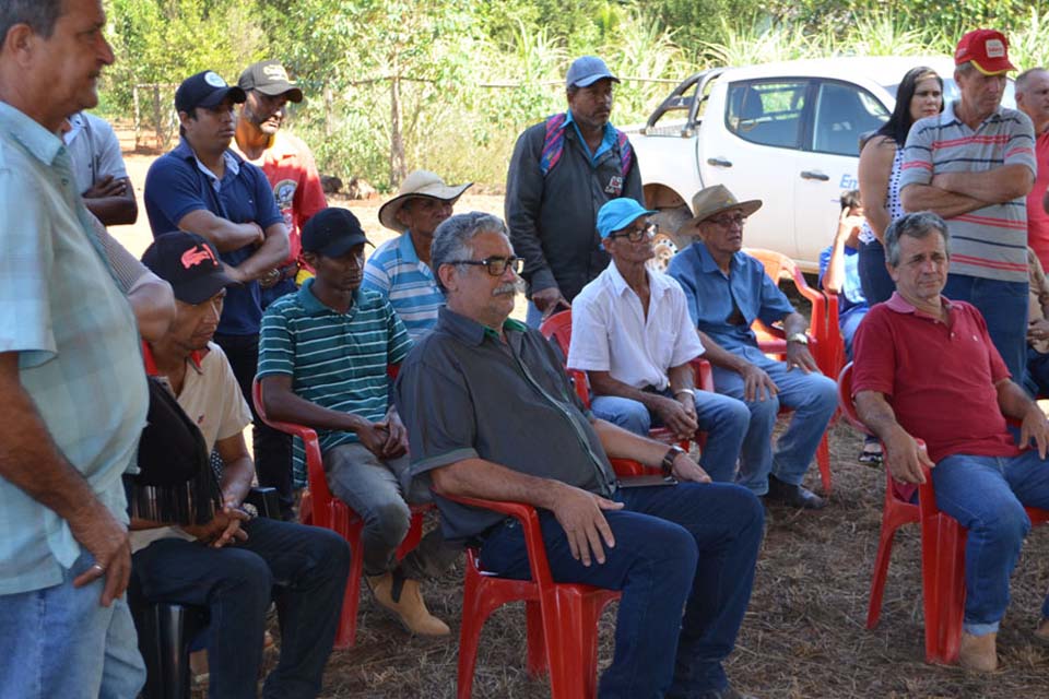 Agricultores de Extrema buscam Emater-RO para orientar o cultivo de café clonal