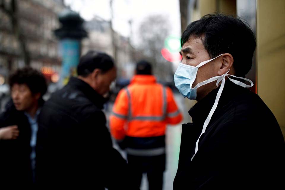 Número de mortos por coronavírus sobe para 563 na China