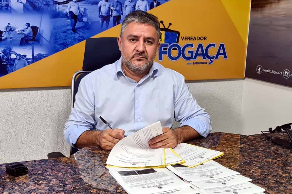 Transporte escolar de União Bandeirantes paralisa atividades por falta de combustível, denuncia vereador Fogaça