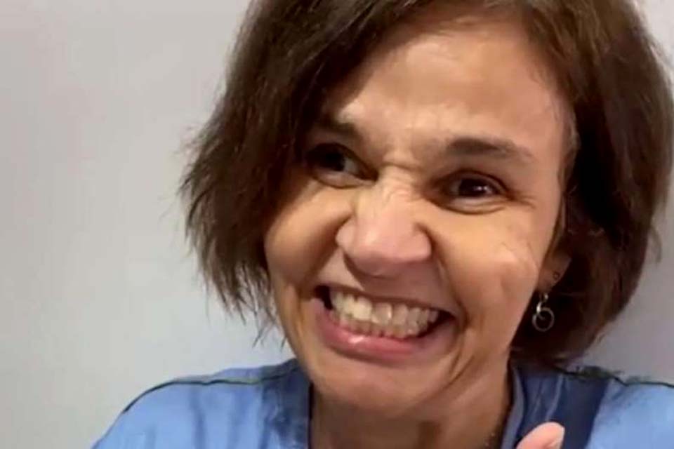 Claudia Rodrigues recebe alta após internação e já está em casa