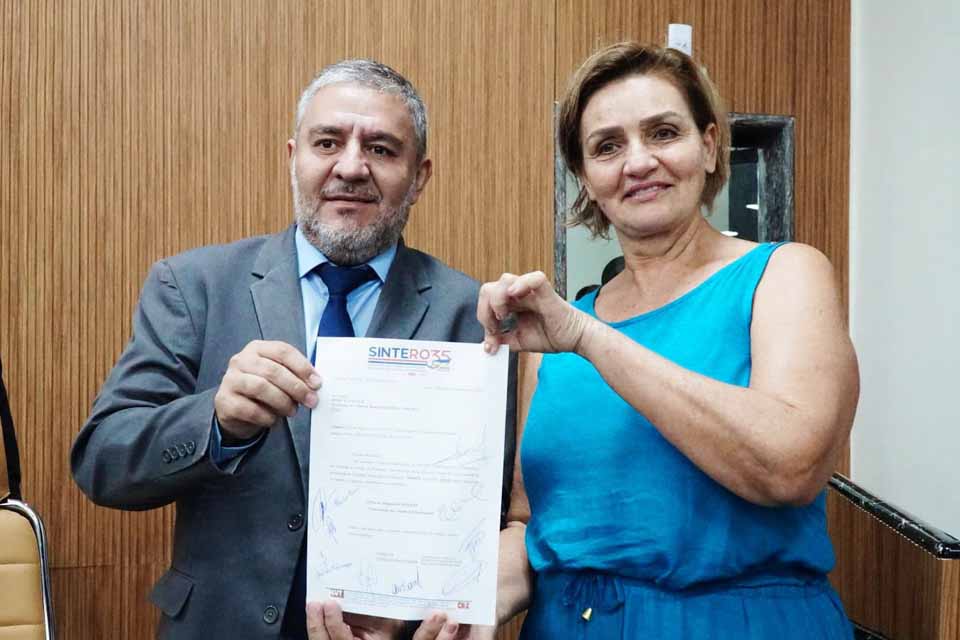 SINTERO solicita apoio do vereador Fogaça no caso do piso do magistério e valorização dos técnicos educacionais