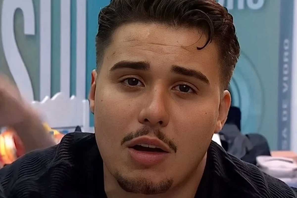 Ex-BBB tem nova crise psicótica e aguarda vaga para internação em Curitiba