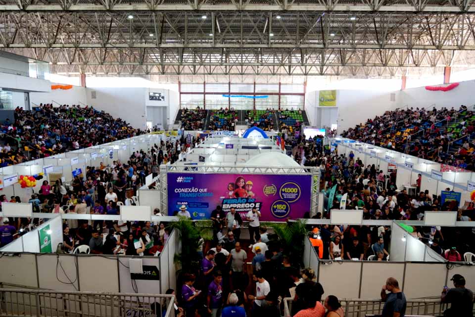 Feirão do Emprego e Empreendedorismo abriu portas para jovens realizarem o sonho do primeiro emprego com carteira assinada