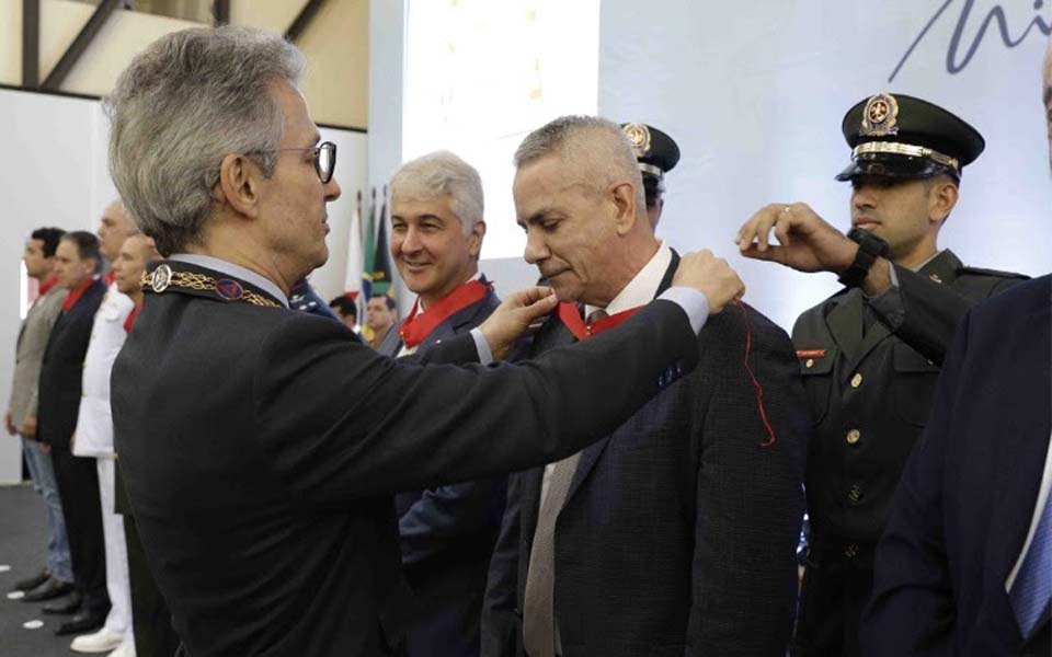 Procurador-Geral de Justiça é condecorado com Medalha da Inconfidência Mineira