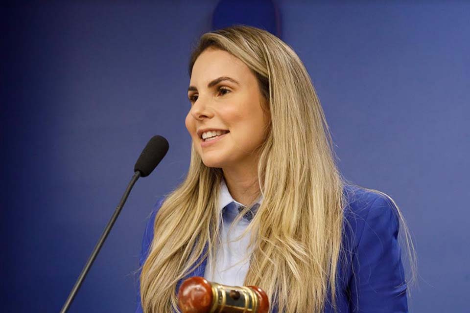 Prefeita Carla Redano lidera nova fase da iluminação pública em Ariquemes