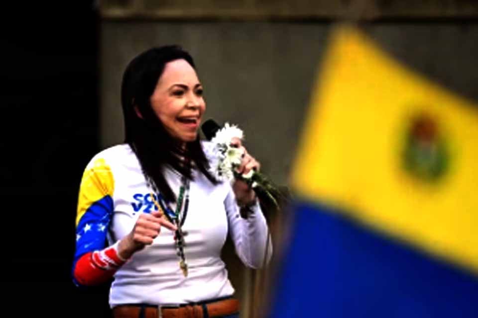 Após encontro com Trump, María Corina afirma que será presidente da Venezuela na hora certa