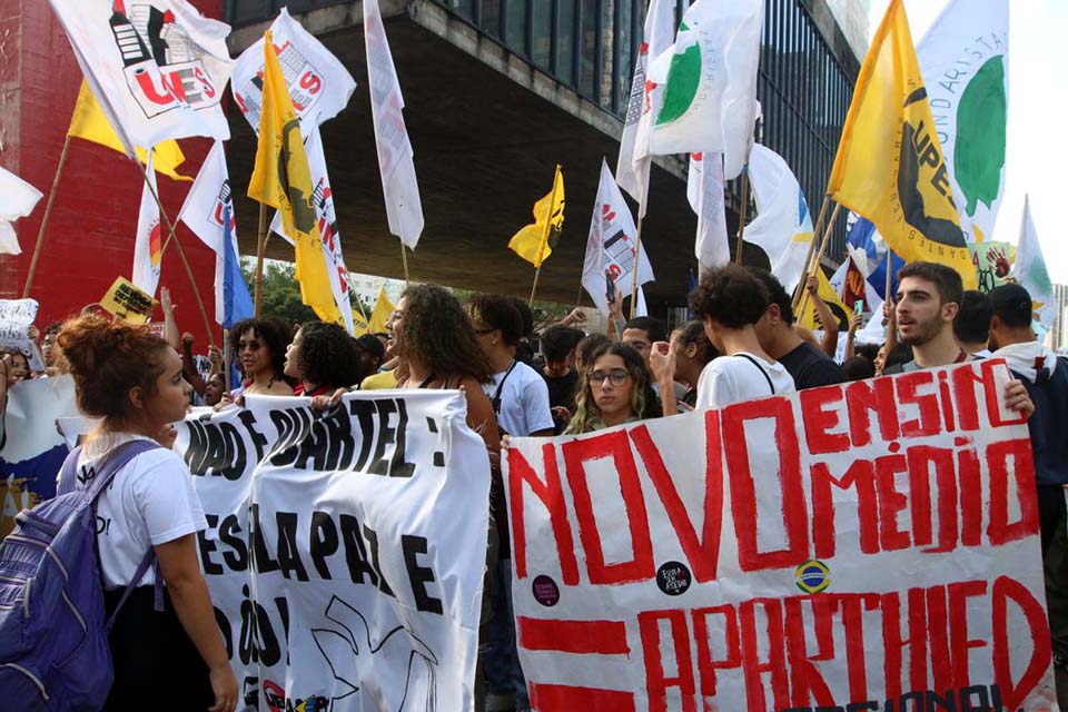 MEC: consulta sobre Novo Ensino Médio recebeu 150 mil respostas