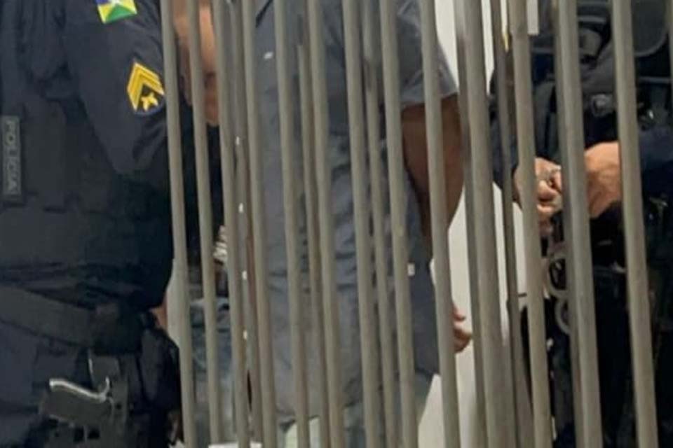 Faccionados são detidos em carro quando iam executar rival