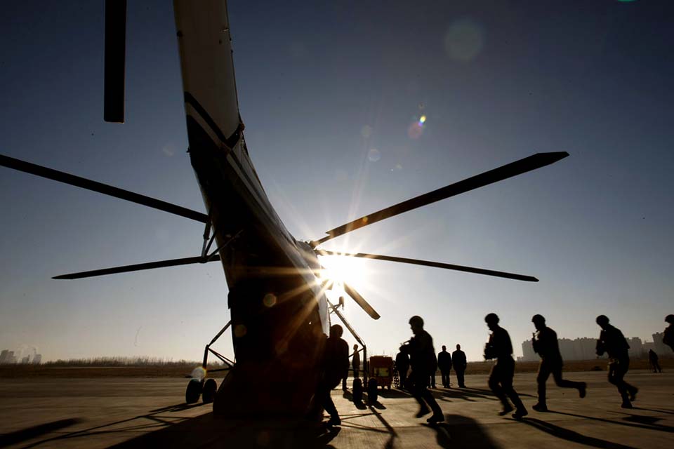 China anuncia envio de tropas para exercício militar na Rússia