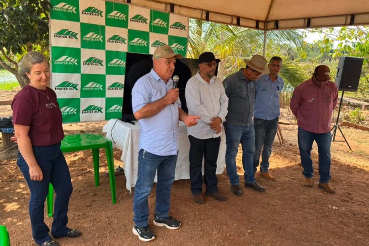 Emater-RO realiza Dia Especial da Cafeicultura e reúne produtores para fortalecer a produção de café 