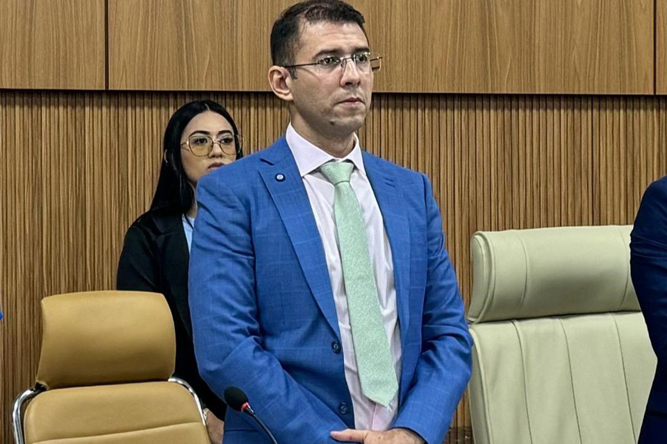 Pedido do vereador Pedro Geovar garante melhorias na malha viária do bairro Roque