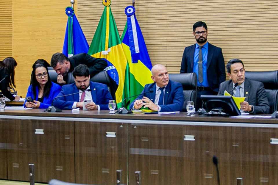 Parlamentares autorizam crédito suplementar para projeto Estudante Auditor