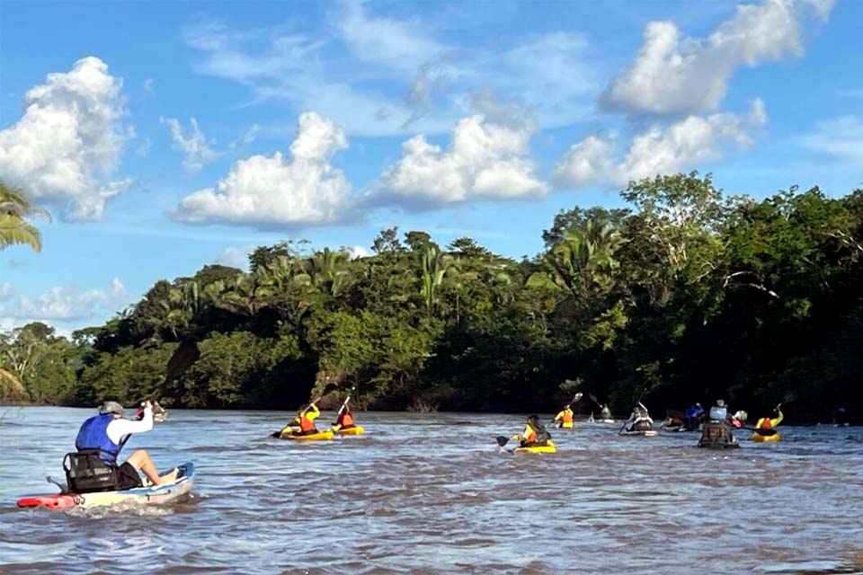 Equipes Silveira Móveis e Auto Posto Líder são os grandes campeões do Barco Cross Jaru 2024