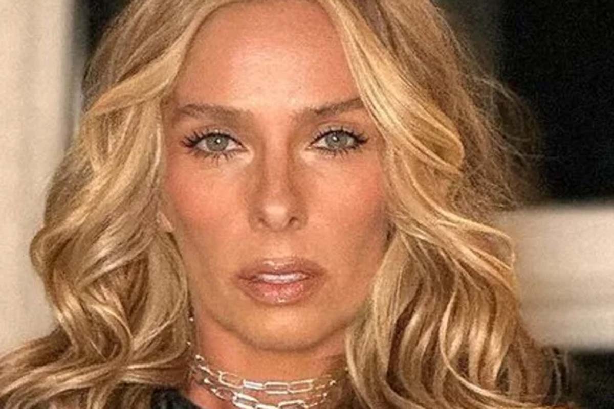 Adriane Galisteu evitou álcool até quase os 40 por conta do pai alcoólatra