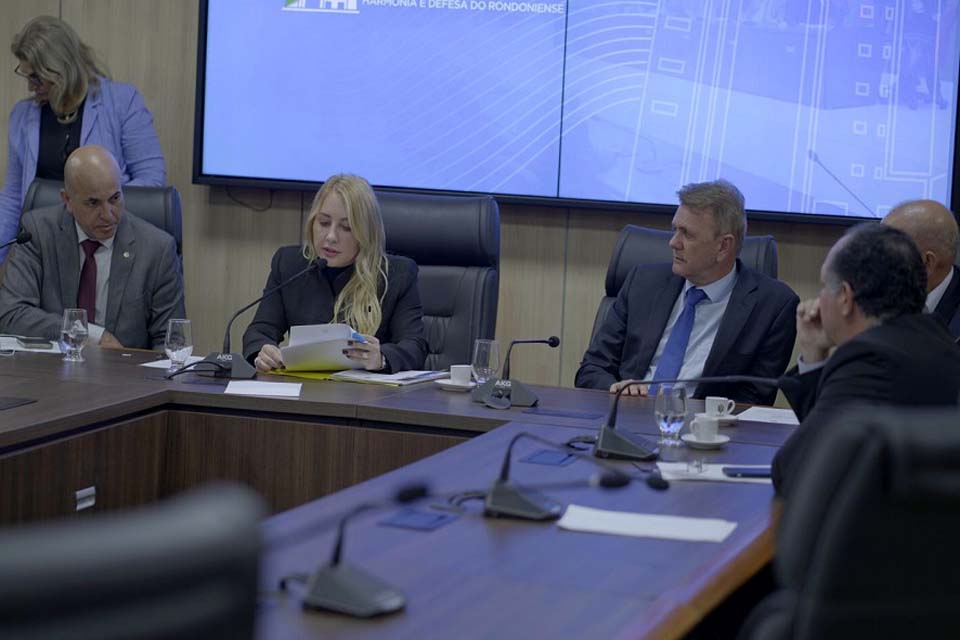 Comissão de Finanças da da Assembleia Legislativa aprova relatório da LDO para o ano de 2025