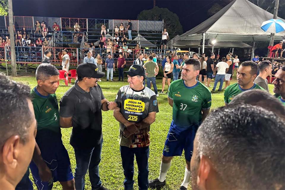Deputado Pedro Fernandes celebra final dos Jogos da Segurança Pública do Vale do Jamari em Ariquemes