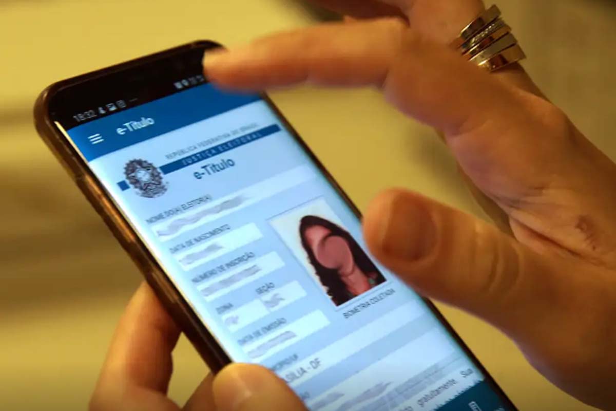 Eleitor tem um mês para regularizar pendências e ficar apto a votar