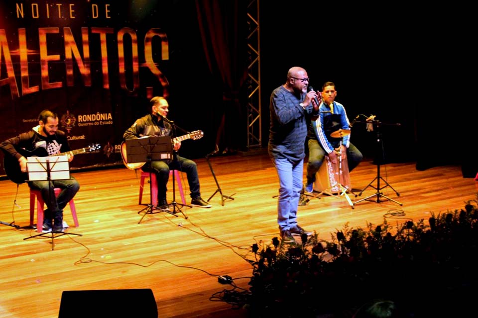 Noite de Talentos da Seduc é destaque com espetáculos artísticos em Porto Velho