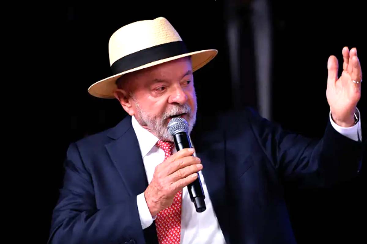 Lula parabeniza Colômbia após eleição com vitória da direita