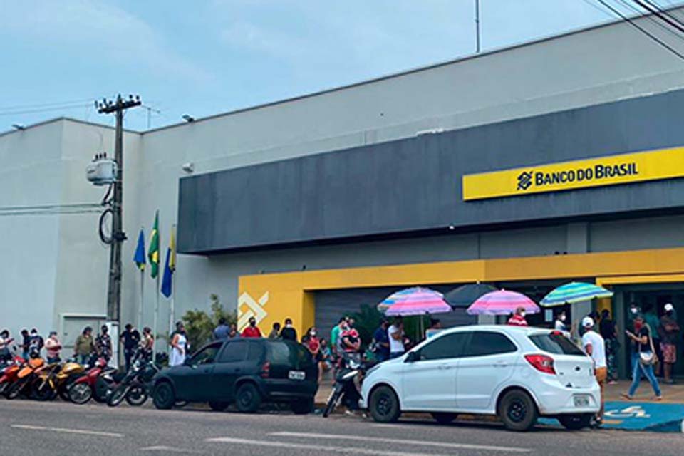 Reestruturações e falta de funcionários continuam gerando o caos nas agências do Banco do Brasil em Rondônia