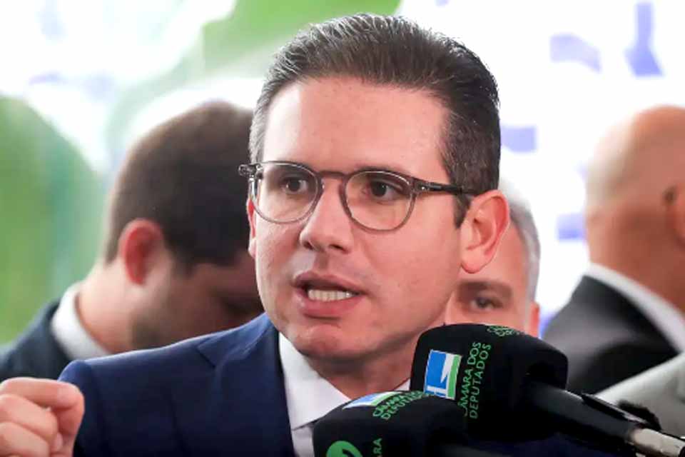 Decisão de Flávio Dino sobre penduricalhos foi 